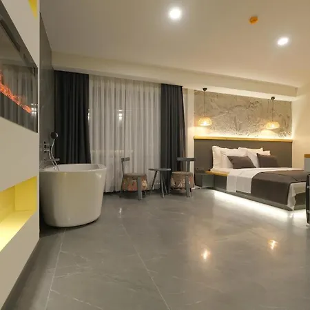Surga Alacati Hotel