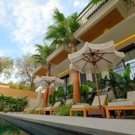 Hotel Surga Alaçatı *