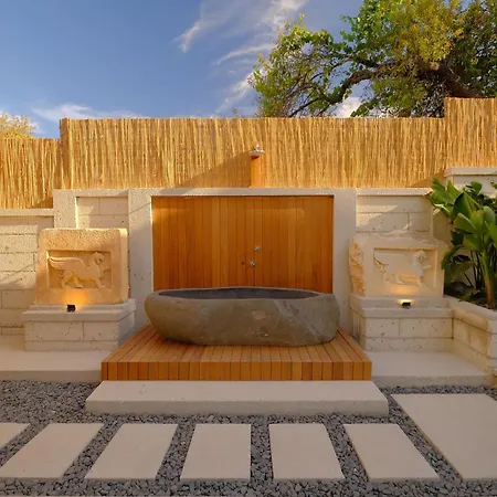 Surga Alaçatı Çeşme