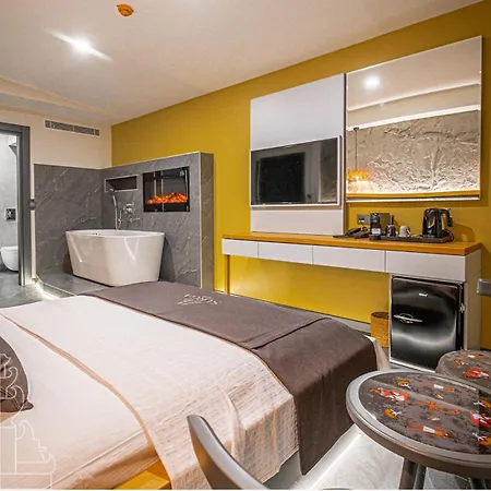 Otel Surga Alaçatı *