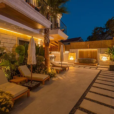 Surga Alaçatı Otel Çeşme