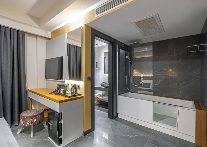 Hotel Surga Alacati *