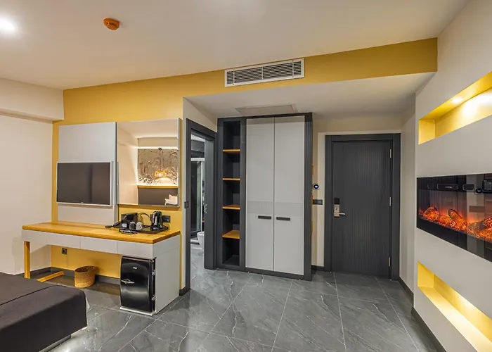 Surga Alacati Hotel Çeşme