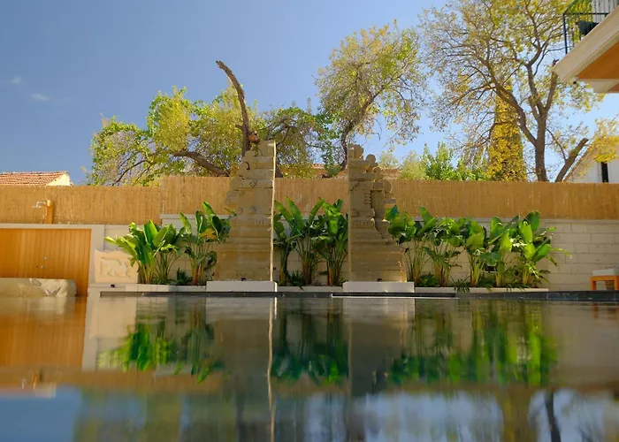 Surga Alacati Hotel Çeşme